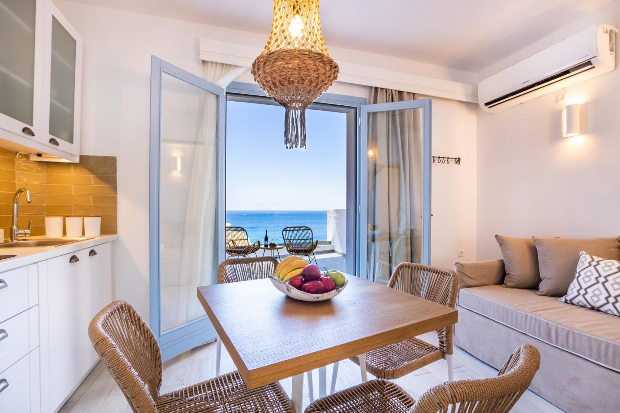 Yploui Suites Karpathos Exteriör bild