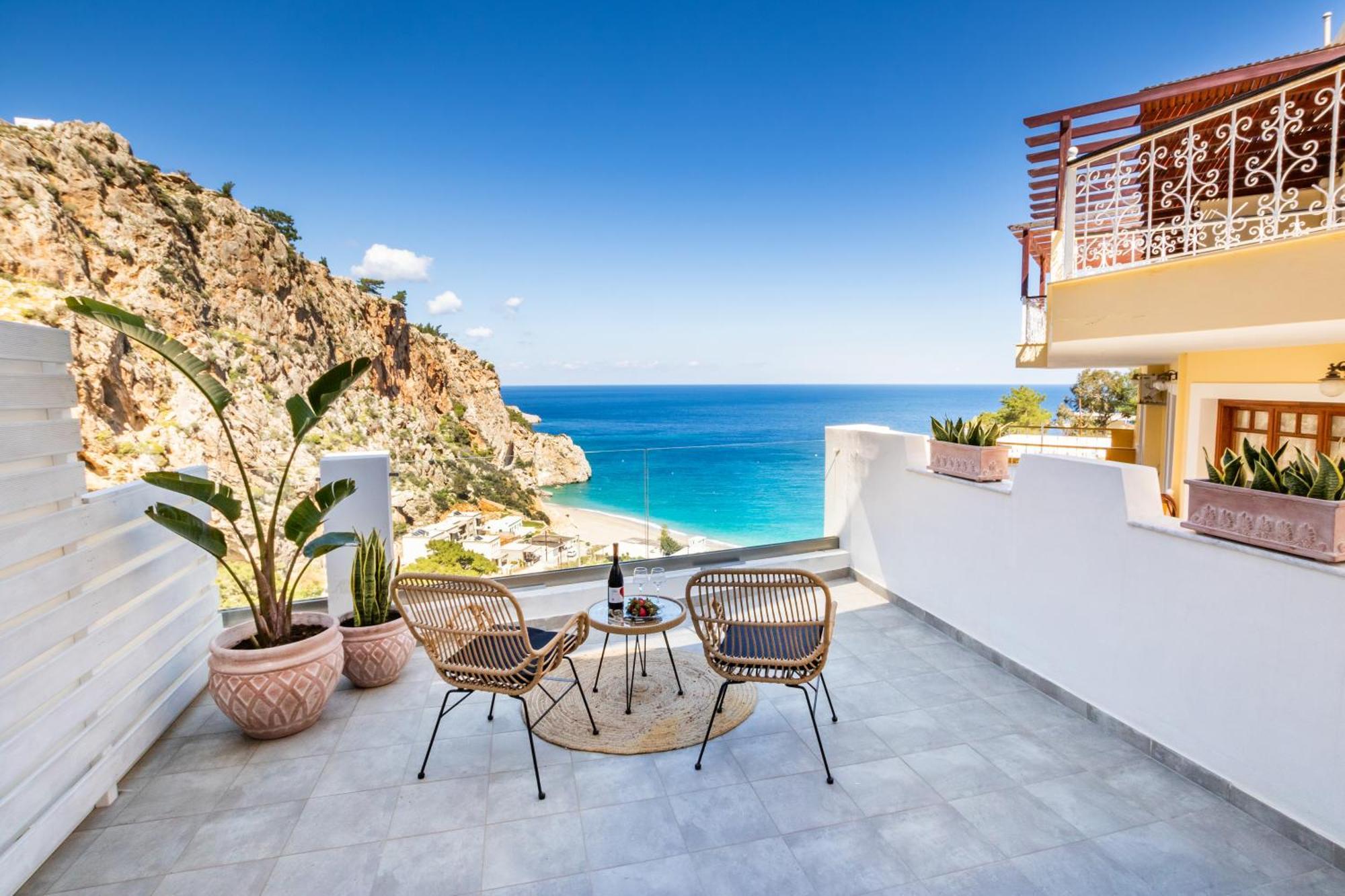 Yploui Suites Karpathos Exteriör bild