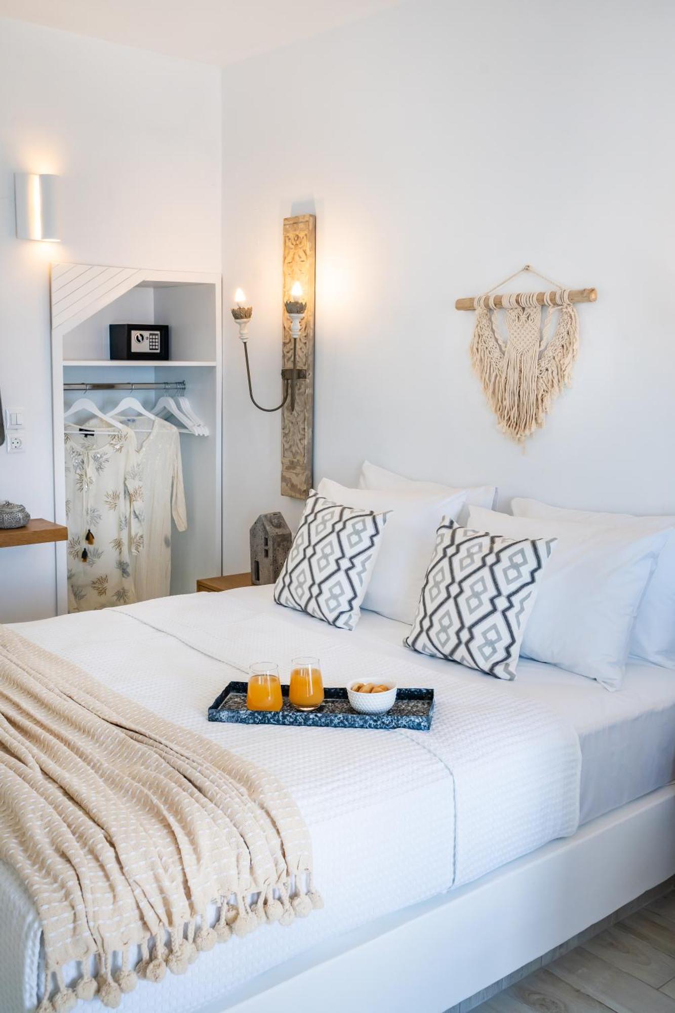 Yploui Suites Karpathos Exteriör bild